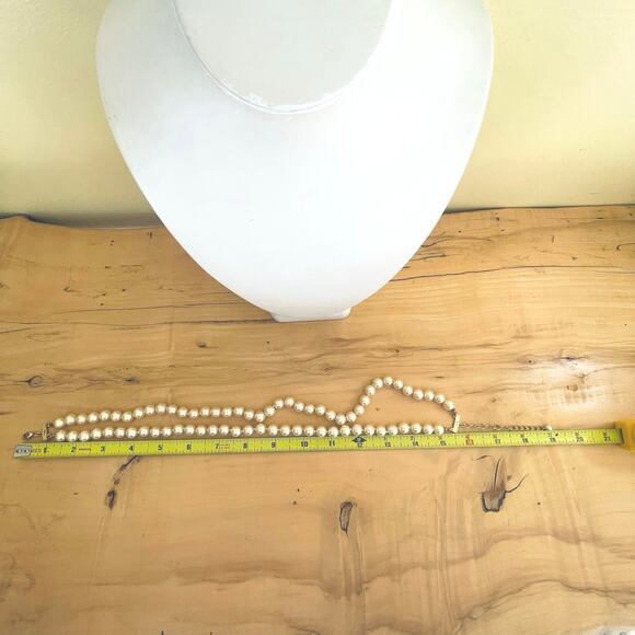 Vintage Kenneth Jay Lane KJL Dbl Strand Faux Pearl Necklace Double Gold Tone - Picture 9 of 11